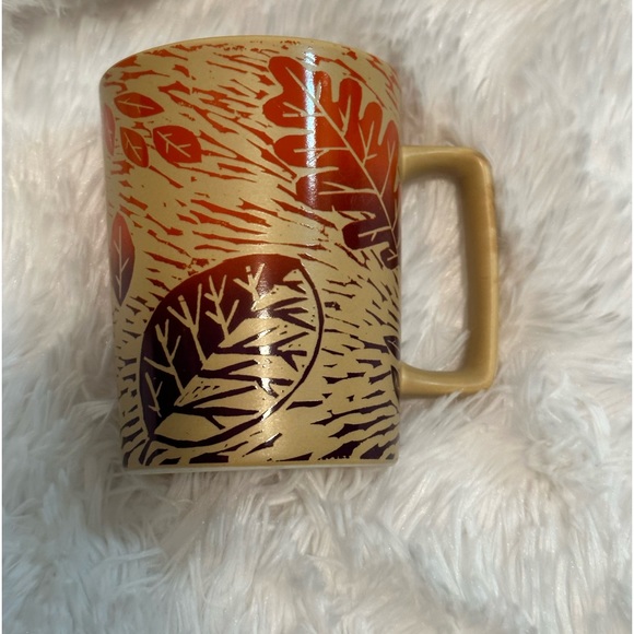 Starbucks Autumn Leaves Fall 2017 Coffee Cup Collectible! No chips or scratches - Picture 2 of 5